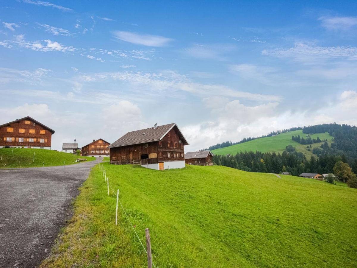 Vintage Holiday Home In Vorarlberg Near Ski Area Шварценберг-им-Брегенцервальд Экстерьер фото