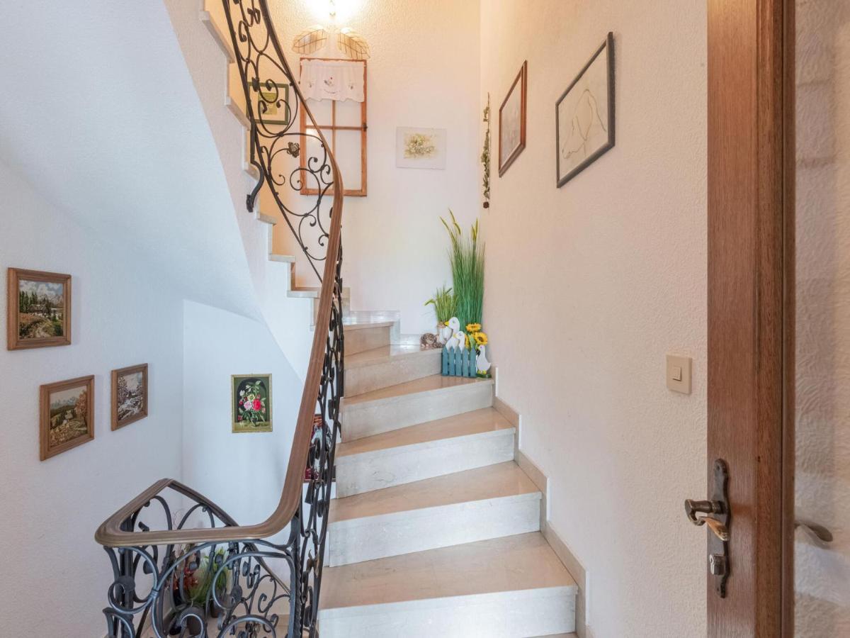 Vintage Holiday Home In Vorarlberg Near Ski Area Шварценберг-им-Брегенцервальд Экстерьер фото